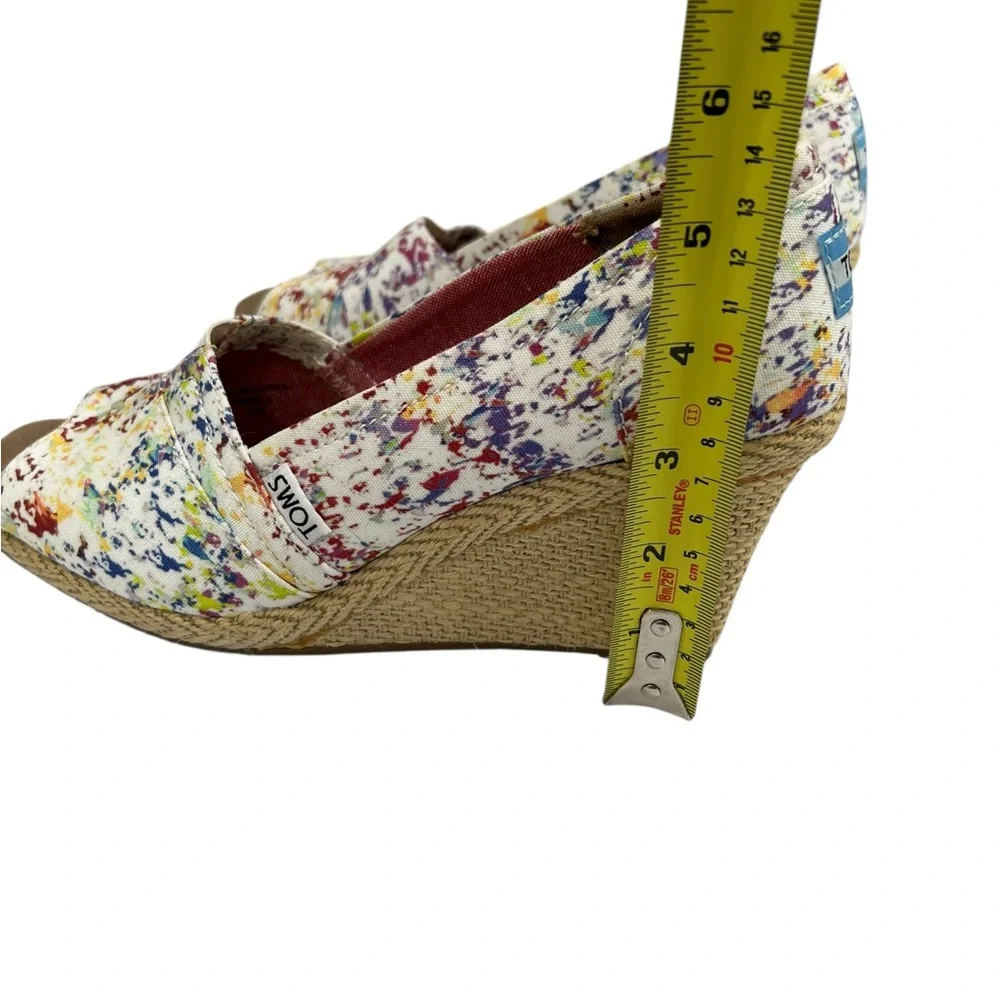 Toms elevate your